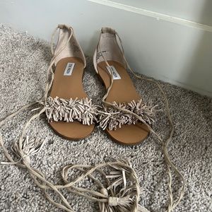 Steve Madden Wrap Sandals Size 7